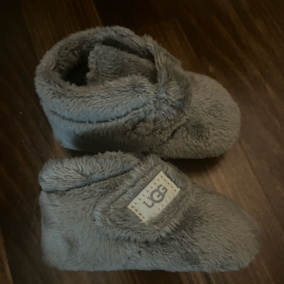 NEW BABY UGG grey Bixbee Baby Booties - Picture 1 of 6